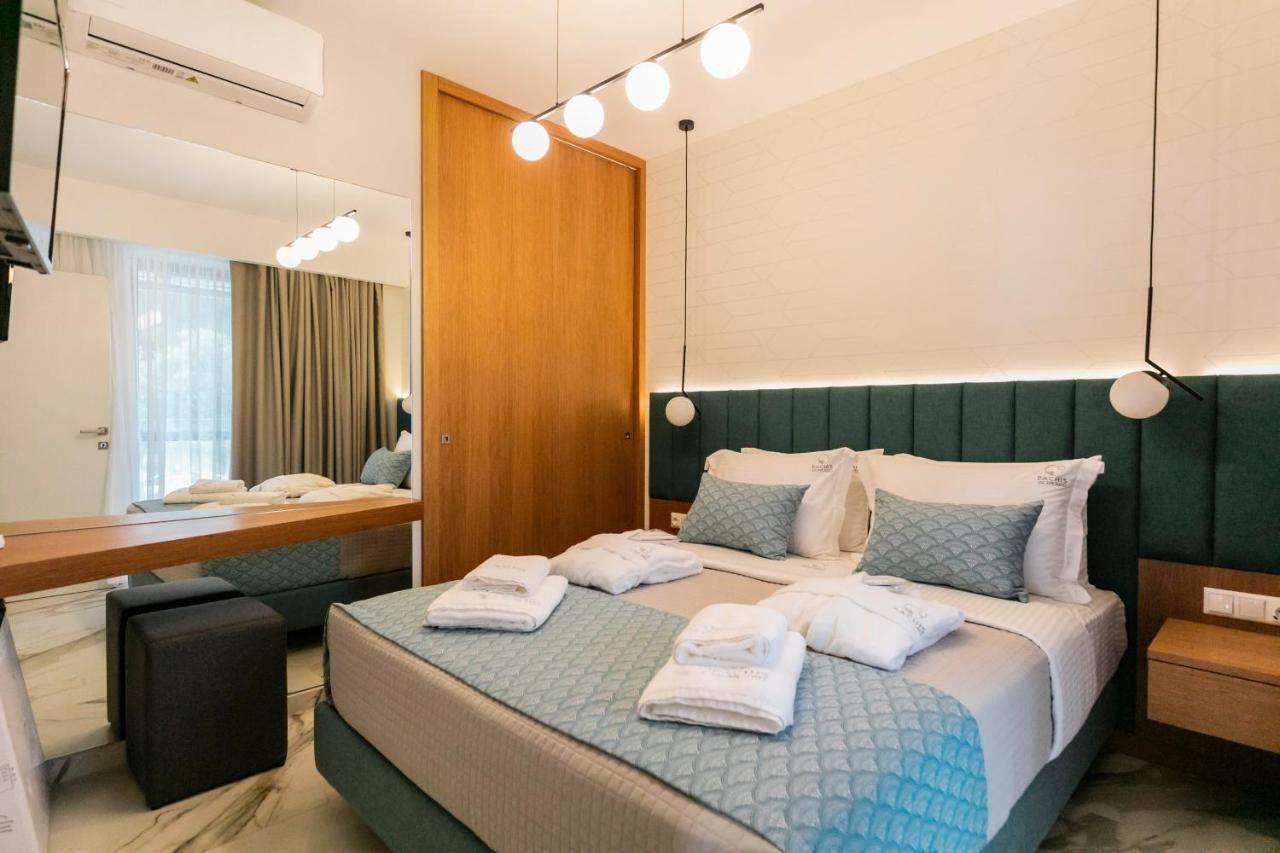 Pachis Escape Suites Exteriör bild