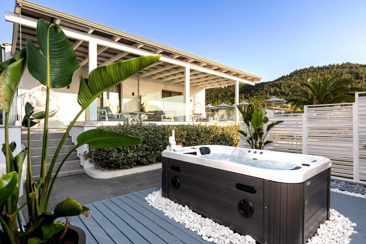 Pachis Escape Suites Exteriör bild